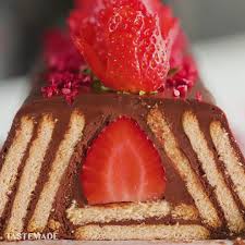 Strawberry And Chocolate Pyramid Video Recipe Video Desserts Yummy Food Dessert Dessert Recipes
