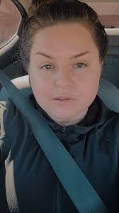 Melissa Stell's Instagram, Twitter & Facebook