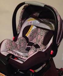 Graco Snugride 40 Mena I Really Want This Car Seat Baby Car Seats Car Seats Baby Gear