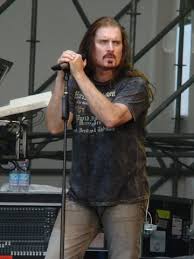 В городе сайда, в ливане. 5 Maya 1963 Go Goda V Penetanguishine Kanada Rodilsya Dzhejms Labri Kevin James Labrie Kanadskij Muzykant Vokalist Izvesten Kak Uchastnik Ok Ru