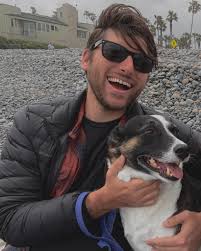 Hiii! I'm moving to SD from Seattle at the end of January. Ideally, I'd  like a one bedroom or large studio for around $2000/month or one roomie. I  have a little dog