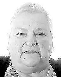 DOÑA JULIA CANO PORRES