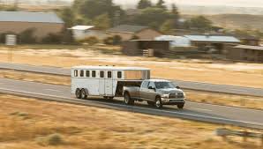 I need to confirm with the guy i'm buying the trailer. 5th Wheel Vs Gooseneck Coupler Unexpected Differences