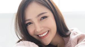 It's no wonder that this beauty trend has morphed into a movement. Do You Know About This New Korean Skincare Trend Lifestyle News The Indian Express