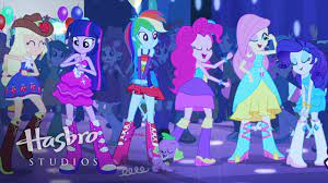 My Little Pony: Equestria filles - C'est notre grand soir - YouTube