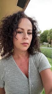 Ana Landa's Instagram, Twitter & Facebook