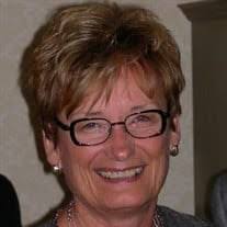 Elizabeth Kollie's Instagram, Twitter & Facebook