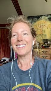 Kim Larocca's Instagram, Twitter & Facebook