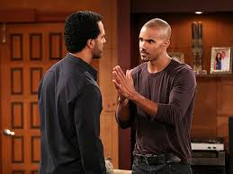 Si rien n'est officiel, michael muhney reste malgré tout indésirable dans les studios cbs. Le Bouleversant Hommage De Shemar Moore A Kristoff St John Les Feux De L Amour