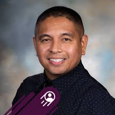 Think you could make this shot? 🏈 #golf #funny #proshop #viral