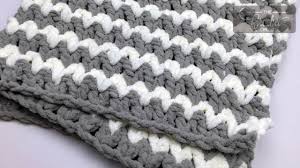 A blanket is always a great gift to give at baby showers and birthdays. Trendy Crochet Baby Blanket Pattern The Crochet Crowd