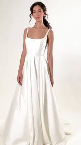 Movies, tv, celebrities, and more. Ambar Ruiz Thebrushedlife Profile Pinterest