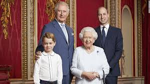 See more ideas about royal, queen, queen elizabeth. Royal Family Releases A New Portait For 2020 Cnn Royal Family Portrait Prince George Prince William And Kate