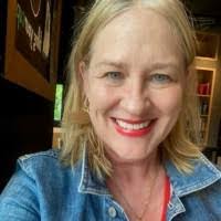 Beth Saxton's Instagram, Twitter & Facebook