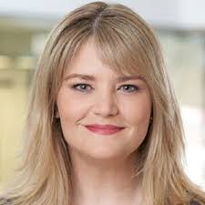 Laura Brown's Instagram, Twitter & Facebook