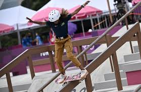 Rayssa leal, de apenas 13 anos, garantiu o segundo lugar na competição de skate feminino na modalidade. Z Flg Z10egv0m