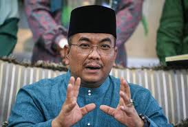 Eh itu dia, kata robi sambil tangannya menunjuk ke arah toilet wanita. Kedah Tawar Pinjaman Tanpa Faedah Untuk Pengusaha Pelancongan Penghantar Makanan Astro Awani