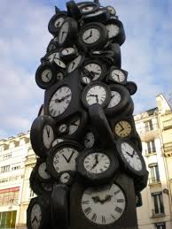 Clock Sculpture In Paris France Just Another Reason To Go To Paris Sculpture Installation Sculpture Clock Art