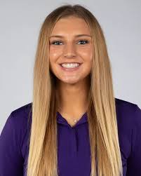 Lauren Curry's Instagram, Twitter & Facebook