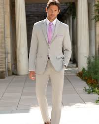 Lara's Bridals and Formals