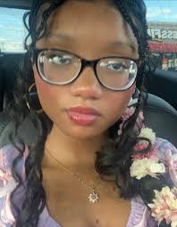 Yatta Scharinque (@beautifull__insideout) • Instagram photos and videos