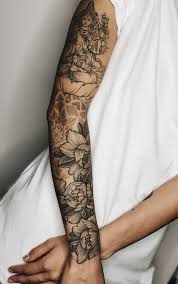 Tattoo Ink Flowertattoo Flowers Mandala Hindu Flowers Flowertattoo Hindu Ink Man Girls With Sleeve Tattoos Hindu Tattoos Arm Sleeve Tattoos