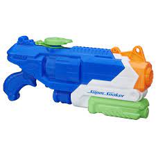 Sie besteht aus einem wassertank sowie einem drücker, mit dem. Hasbro Supersoaker Wasserpistole Test Spielzeug Test 2021