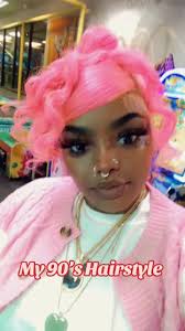 Bee Moore 🐝🍯 (@richgirlb_)