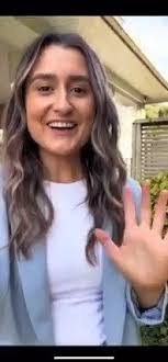 Jodi Hussey's Instagram, Twitter & Facebook