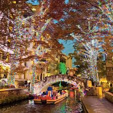 The Twinkliest Drive In Texas Texas Christmas San Antonio Riverwalk January Vacations