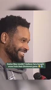 Philly fans are different 😂❄️, (via @philadelphiaeagles)