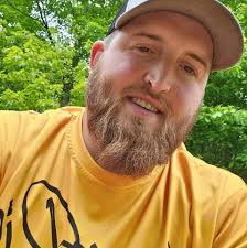 Another one of our softball family is suffering a Major Loss. Dougie N Jenn  Ison lost his Mother this morning. Please remember Dougie and his family in  your prayers.