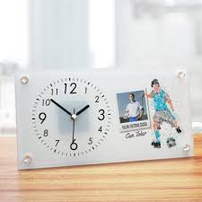 Futbolcuya Hediye Cam Masa Saati Cam Masa Hediyeler Masa