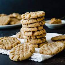 Let me know in the comments section! Irish Christmas Cookies 21 Best Traditional Irish Christmas Cookies Most Popular Add The Flour And The Irish Whiskey And Beat The Dough Until Smooth Elenor Hervey