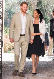 See meghan markle's best maternity outfits and clothes. Meghan Markle Is Reportedly Her Own Fashion Stylist Glamour