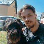 Ila Peters's Instagram, Twitter & Facebook