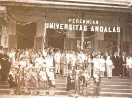 Puji pujian jaman dulu yang sekarang jarang di dengar mp3 duration 5:02 size 11.52 mb / taofik kirom 3. Universitas Andalas Sejarah Ringkas