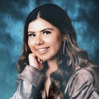 Anai Barrios's Instagram, Twitter & Facebook