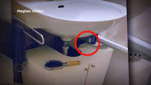 Ihre wanne sollen sie zu momentan seien sie funktionell. Heimlich In Bad Gefilmt Airbnb Skandal Viralix Youtube