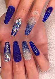 Uñas color azul rey uñas azul con dorado uñas azul rey uñas azules decoradas uñas acrilicas doradas uñas de acrilico elegantes uñas de gel elegantes diseños de uñas azul marino uñas. 51 Ideas De Unas Azul Marino Unas Azules Unas Azul Marino Manicura De Unas