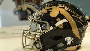 5392 alumni with 5392 alumni from 170 countries and territories, wmu has created a global network of leaders in the maritime and oceans sectors. Eskridge Helps Western Michigan Rally For Victory Woodtv Com