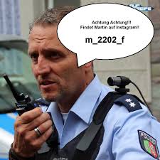 Diese liste von krimiserien bezieht sich auf fernsehserien.zu den einzelnen formen des kriminalfilms siehe dort. Martin Fuchs Fans Auf Streife Photos Facebook
