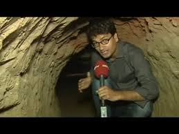 The court sentenced the five _ three syrians, a german and a lebanese dubbed the ``tunnel gangsters'' _ to prison terms of six to 13 years for the june 1995 robbery at a commerzbank branch in berlin. Inside The Tunnel Engineered For The Hi Tech Pnb Robbery In Haryana Youtube