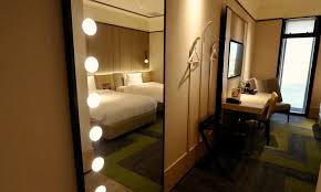 There are 3 hotels inside the singapore airport on the public side of the terminal and another hotel near terminal 3. Review Aerotel Transit Hotel Singapore Changi Airport Mainly Miles