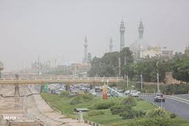 هشدار نارنجی هواشناسی برای قم؛ وزش باد شدید و گردوخاک در راه استان