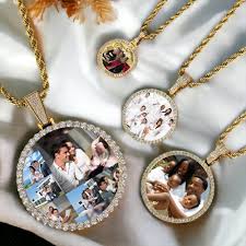 Pendant with Picture