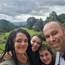 Currently balls deep in T4! Camshaft is snapped and there's a few bits of  smashed lifter in there as well. I've removed the satanic exhaust clamps so  I can remove the head