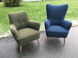 Stuhl polstern möbel restaurieren diy möbel einrichten und wohnen aufbewahrung upcycling blumen shabby. Neu Polstern Beziehen