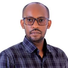 The nexus between green transformational leadership and financial  performance of hotels: the mediating effect of environmental management  practices