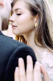 Sharon Sever's Instagram, Twitter & Facebook